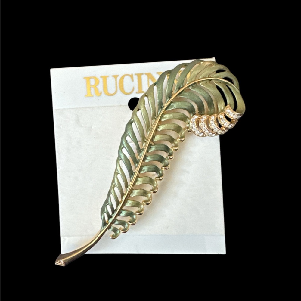 Vintage Rucinni Green Leaf W/Rhinestones Brooch NIP